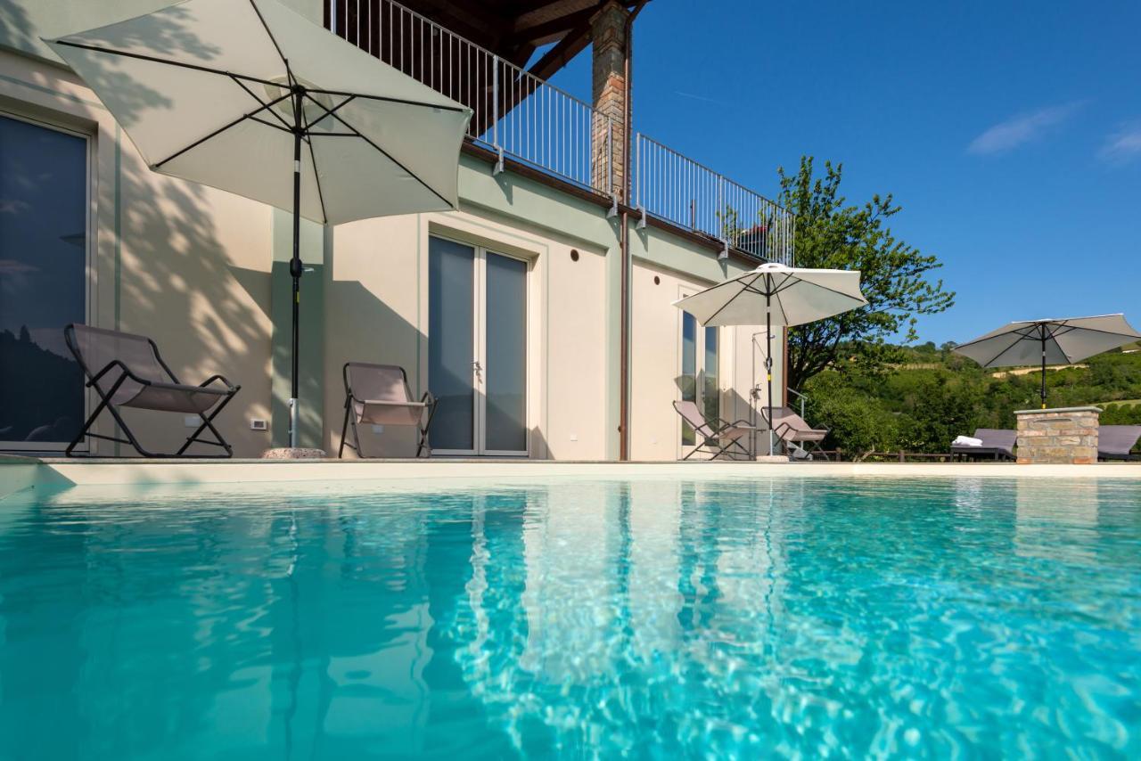 Benevello Cascina Pajanotヴィラ エクステリア 写真