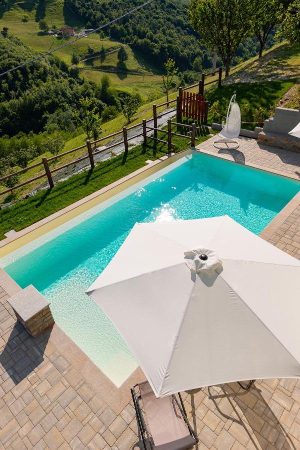 Benevello Cascina Pajanotヴィラ エクステリア 写真