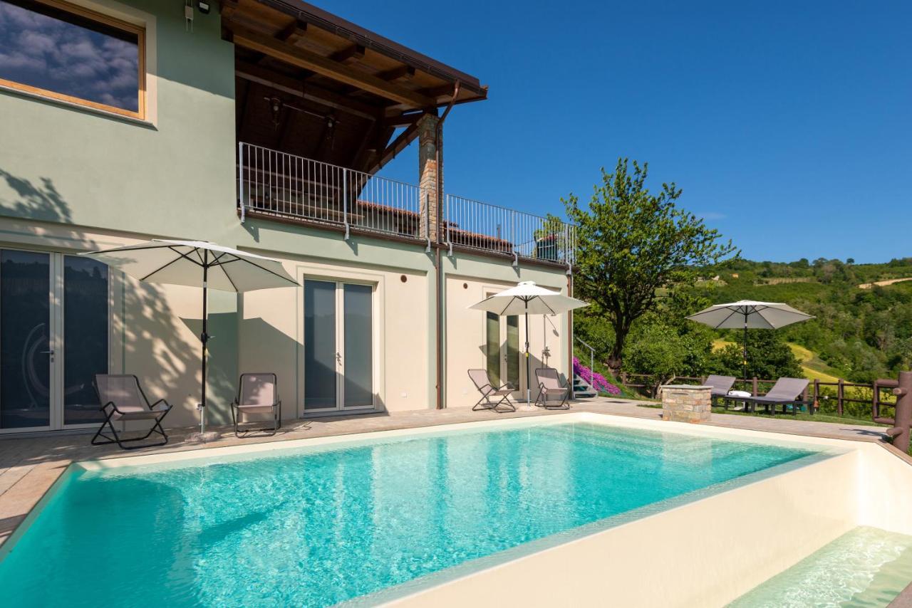 Benevello Cascina Pajanotヴィラ エクステリア 写真