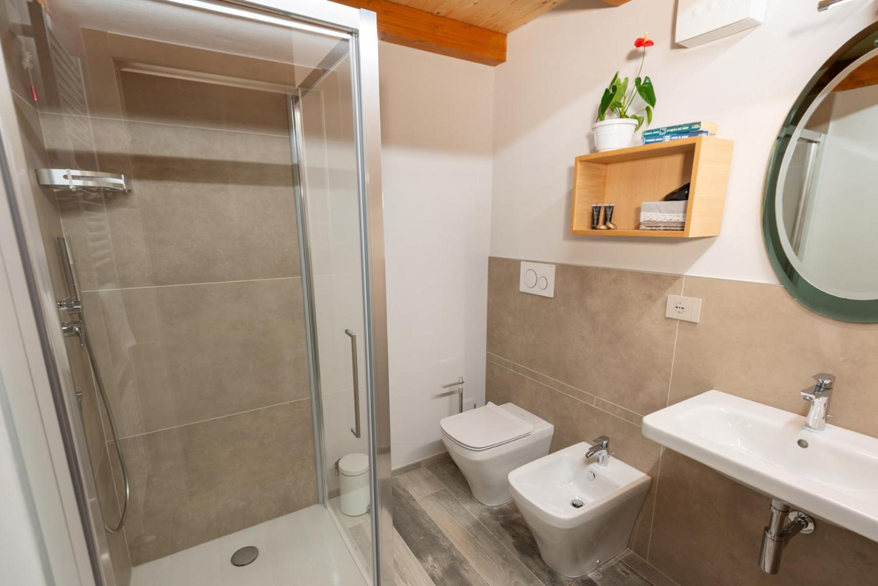 Benevello Cascina Pajanotヴィラ 部屋 写真