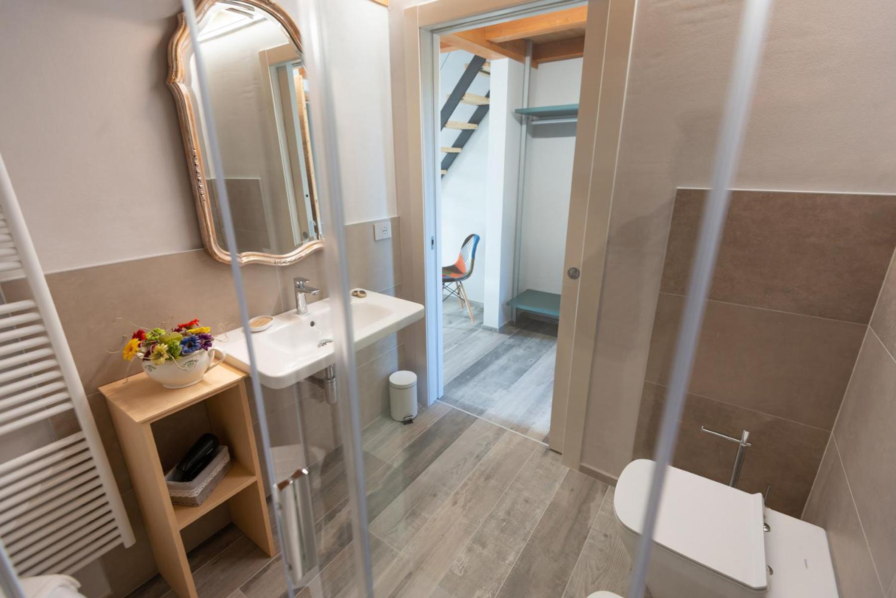 Benevello Cascina Pajanotヴィラ 部屋 写真