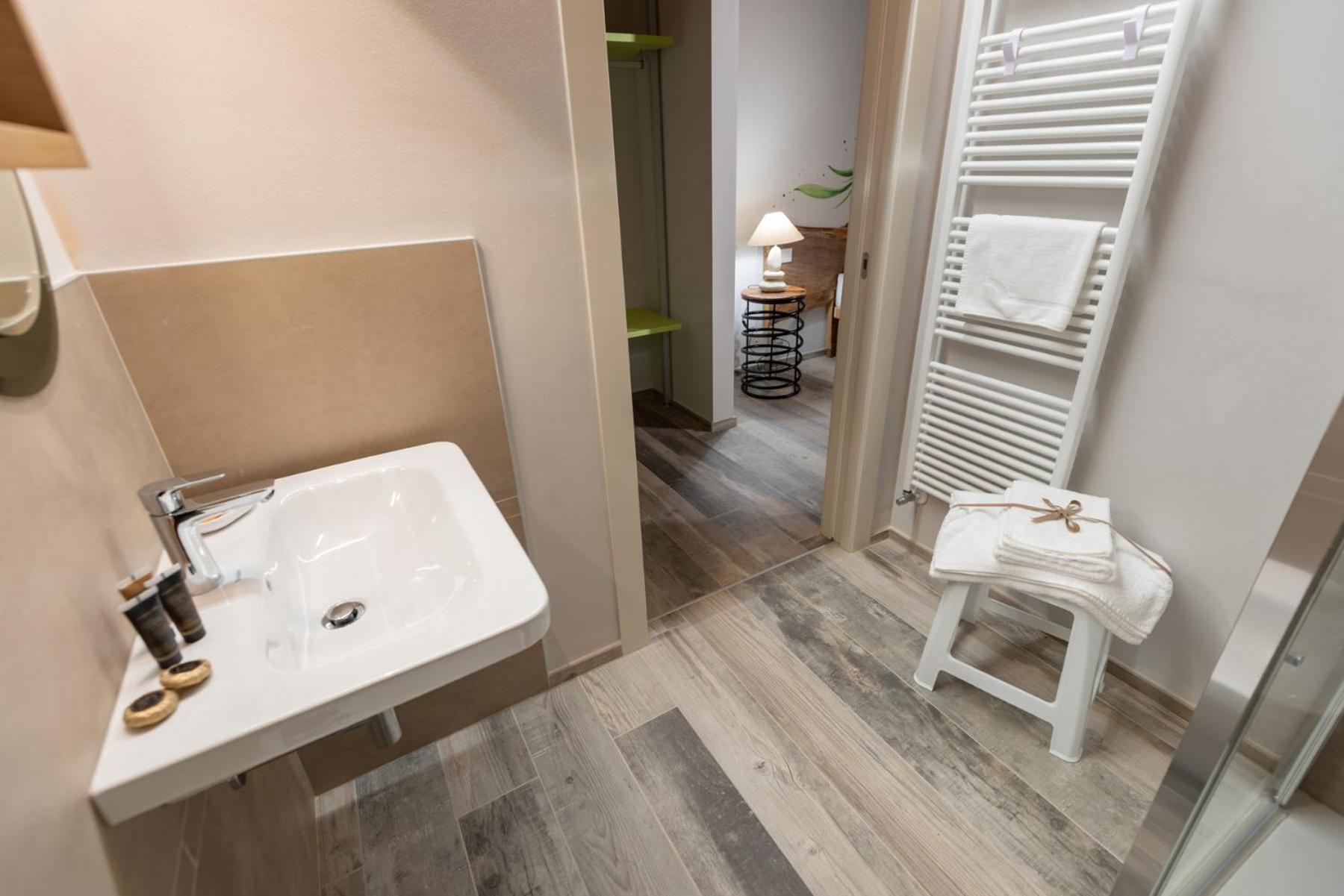 Benevello Cascina Pajanotヴィラ 部屋 写真